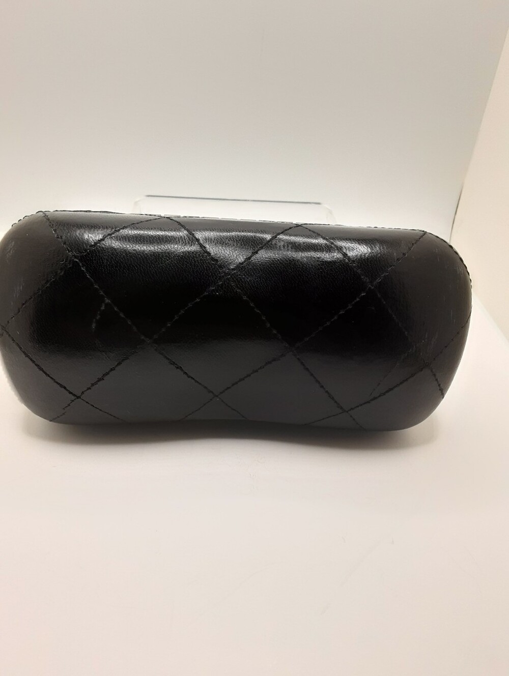 CHANEL Large Sunglass Case - Picture 3 of 13